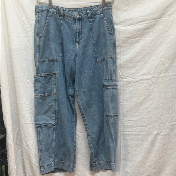 wild fable Jeans Wild Fable Cargo Jeans Light Wash Wide Leg Cut